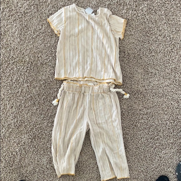 Other - 2 piece set 12/18 Zara